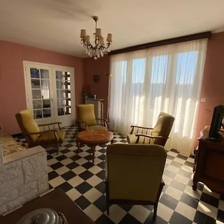 La Maison D'enfance Holiday home *