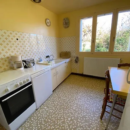 La Maison D'enfance * Alvignac